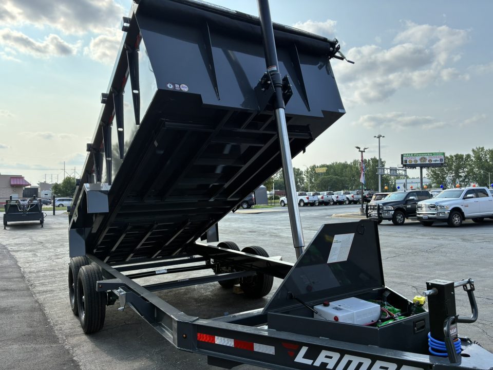 2027 Lamar photo 4