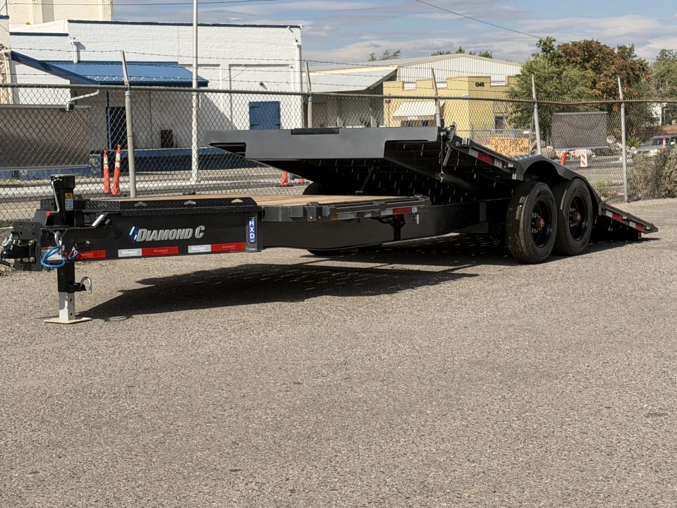 New 2026 Diamond C HXD 102"x24' - 23K Equipment Tilt Trailer