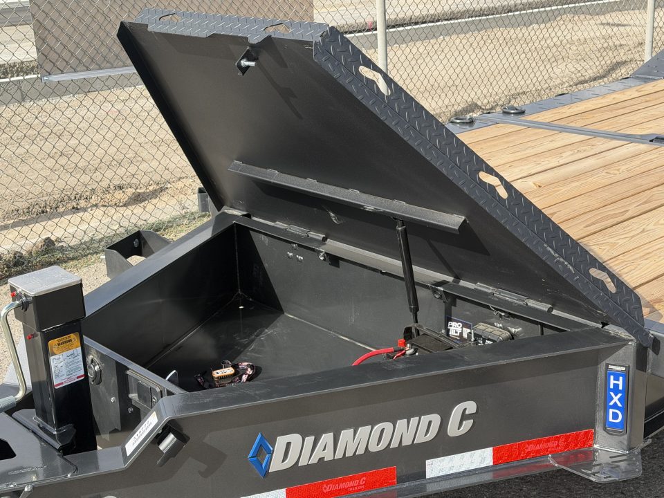 New 2026 Diamond C HXD 102"x24' - 23K Equipment Tilt Trailer
