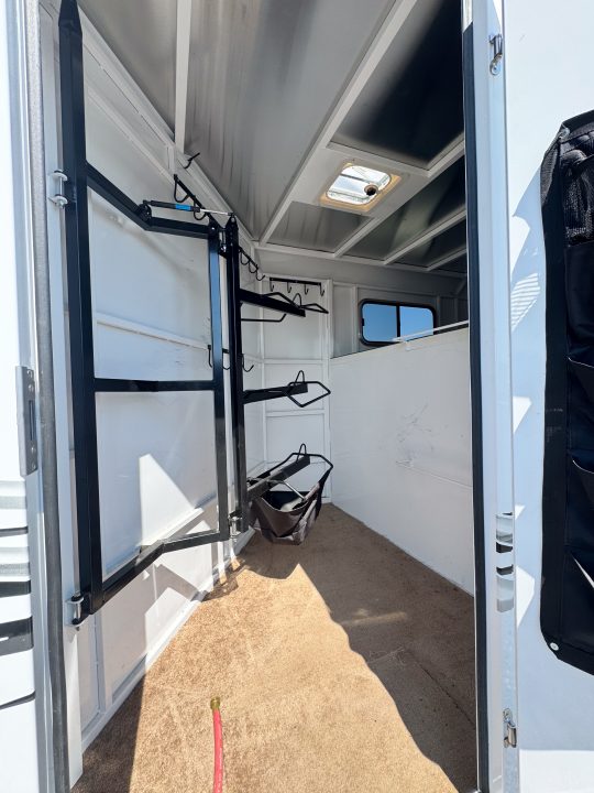Used 2014 Trails West 3H ADVENTURE MX Horse Trailer