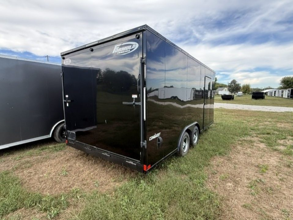 2023 Formula Trailers photo 6