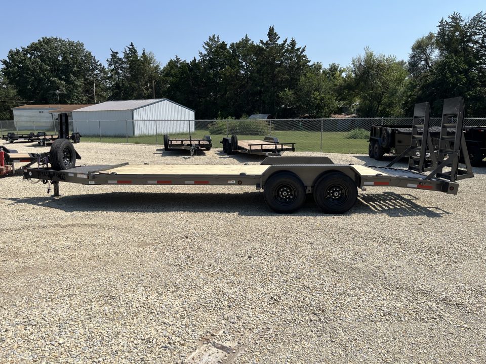 New 2026 Texas Bragg Trailers 83"x22' 14K Boss Equipment Trailer