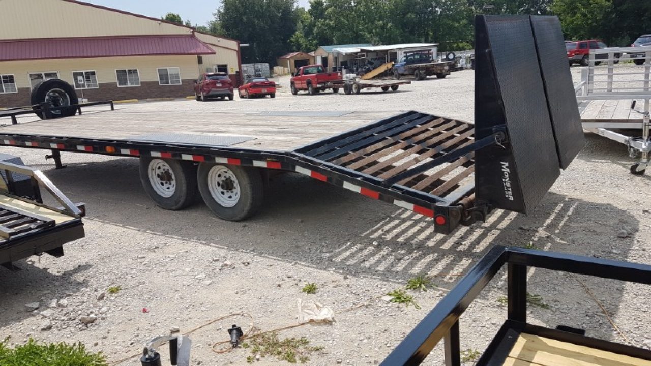 Used 2020 PJ Trailers 8.5x24 Deckover Equipment Trailer — 14,000 lb GVWR