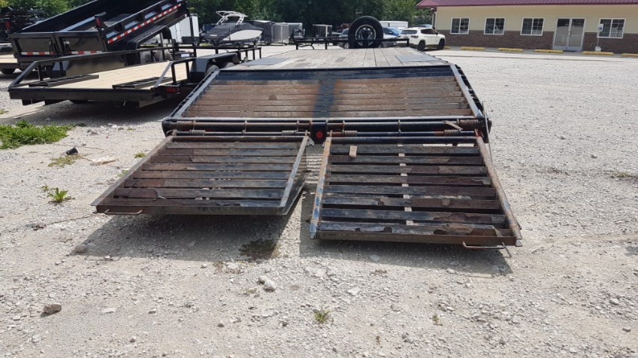 Used 2020 PJ Trailers 8.5x24 Deckover Equipment Trailer — 14,000 lb GVWR