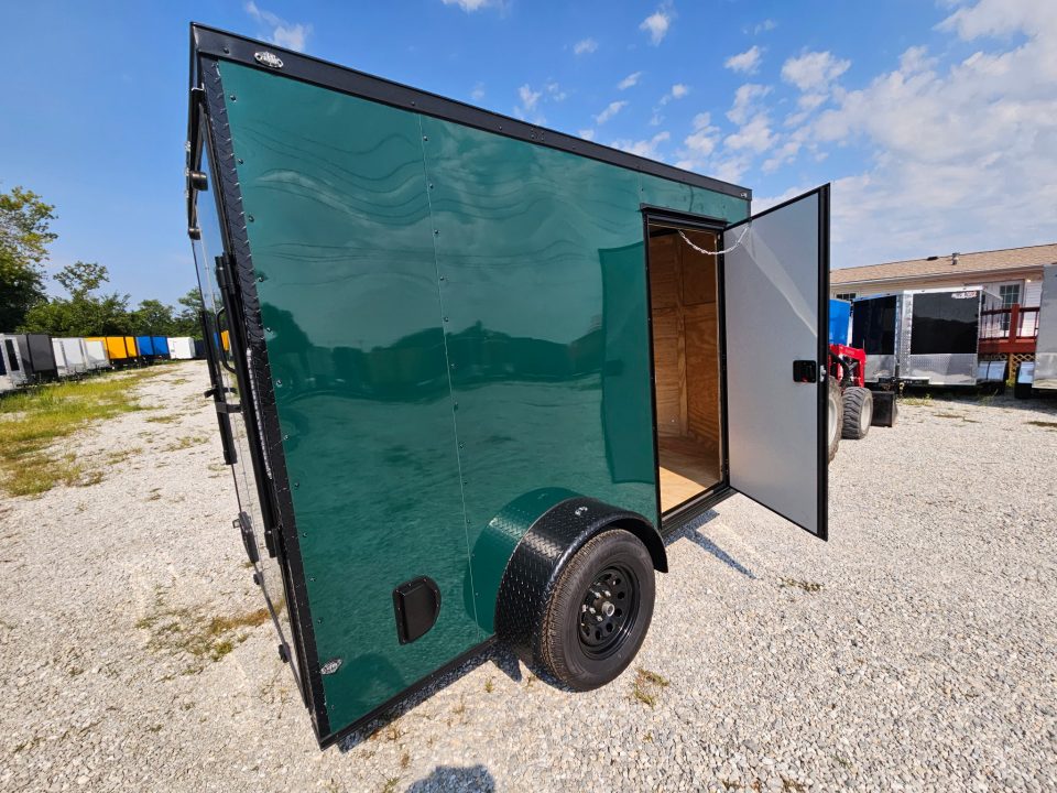 2026 Maximum photo 2