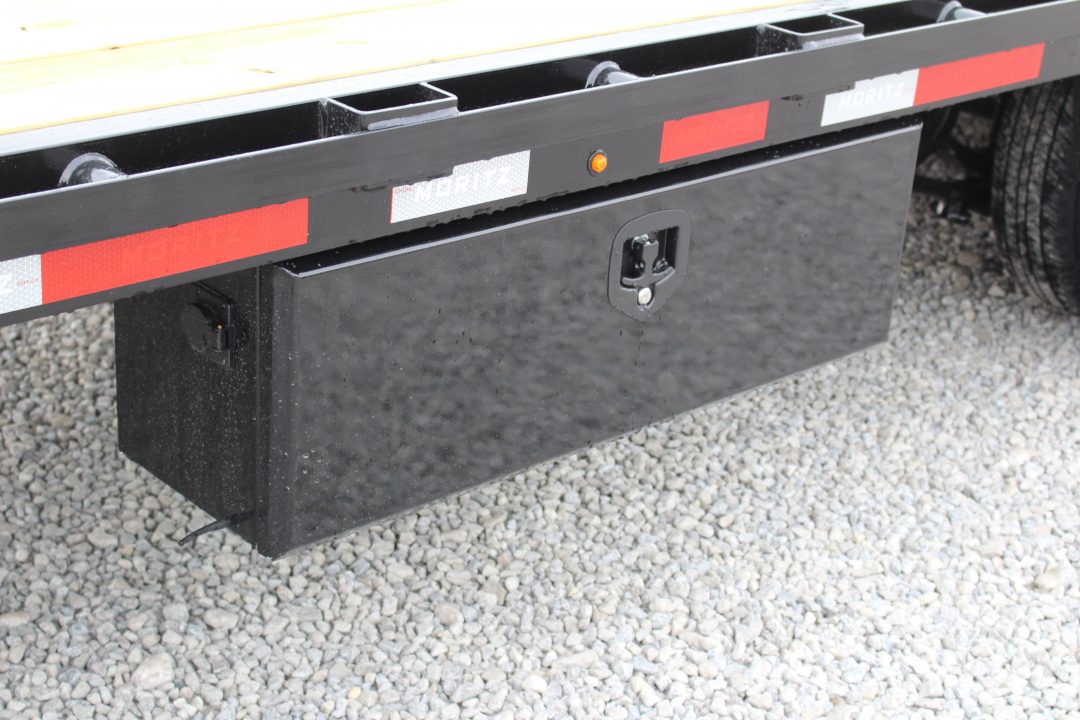 New 2027 Moritz FDGH Hydraulic Tail 30' GOOSENECK Deckover Flatbed Trailer- 25900# GVW