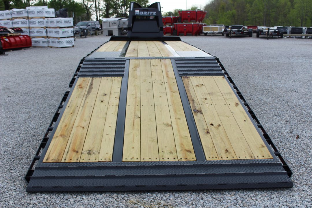 New 2027 Moritz FDGH Hydraulic Tail 30' GOOSENECK Deckover Flatbed Trailer- 25900# GVW