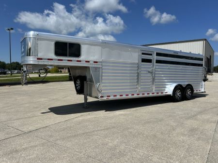 Used 2025 Elite Trailers 4 Horse Horse Trailer