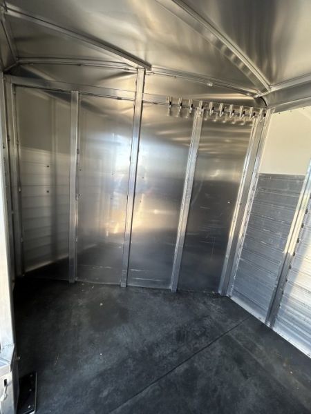 Used 2025 Elite Trailers 4 Horse Horse Trailer