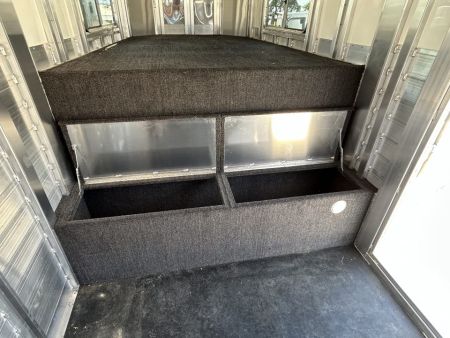 Used 2025 Elite Trailers 4 Horse Horse Trailer