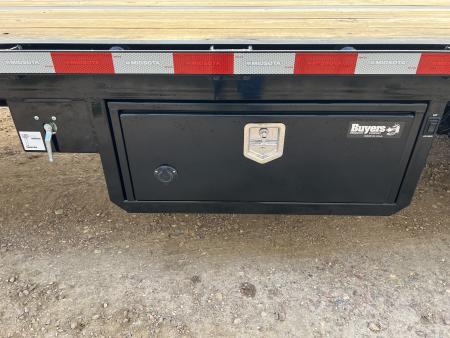 New 2027 Midsota 36' Gooseneck Hydraulic Tail Flatbed Trailer