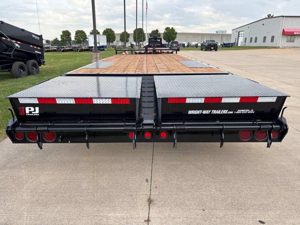 New 2027 PJ Trailers F8J2472BSYK Utility Trailer