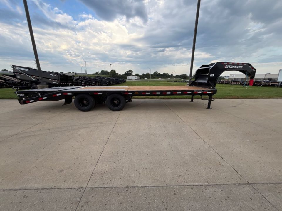 New 2027 PJ Trailers LDQ25A2BSWK Utility Trailer