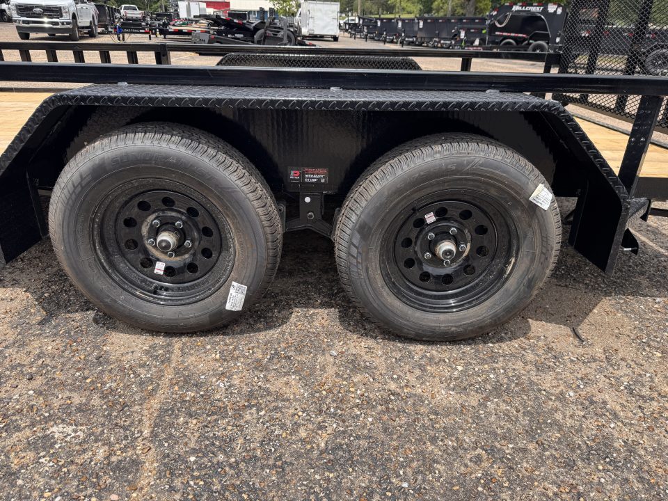2026 Load Trail UE8314032MX photo 2