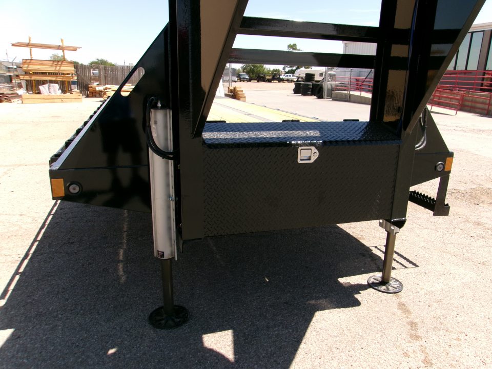 New 2026 Load Trail 36' GN Flatbed w/ 12' Hydraulic Dovetail 24k