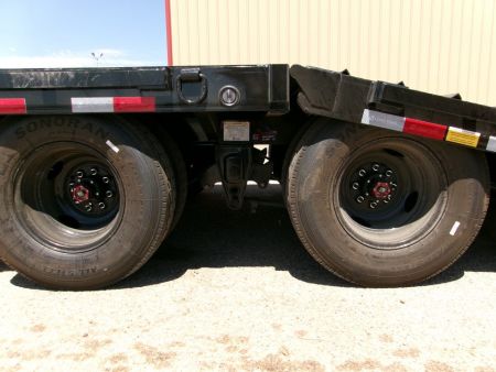New 2026 Load Trail 36' GN Flatbed w/ 12' Hydraulic Dovetail 24k