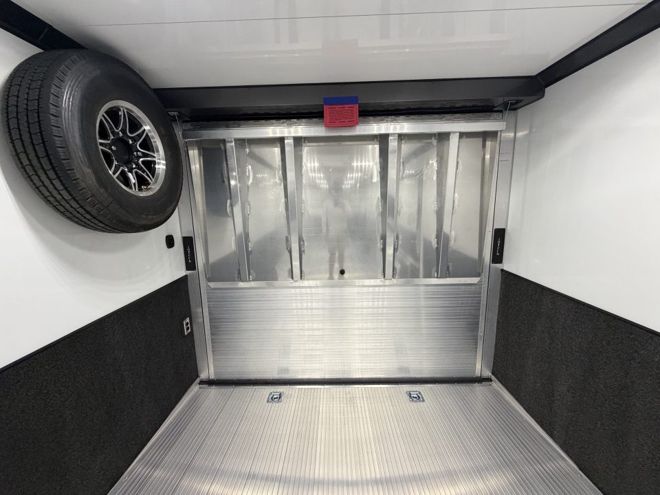 New 2027 8.5X40 inTech Gooseneck Race Trailer