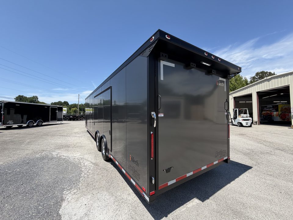 New 2027 8.5X40 inTech Gooseneck Race Trailer