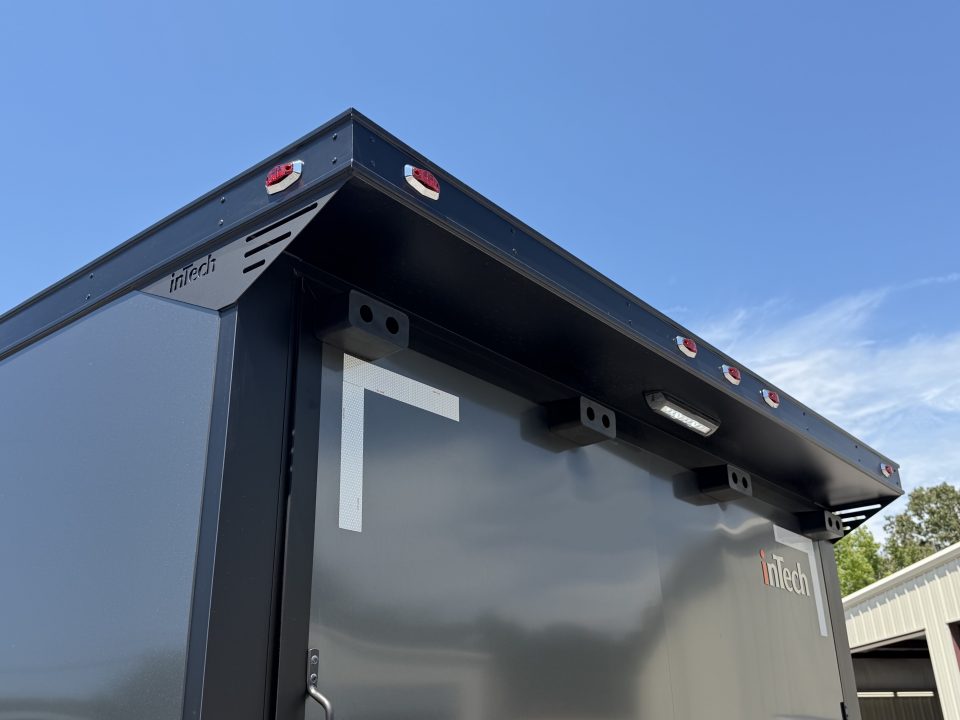 New 2027 8.5X40 inTech Gooseneck Race Trailer