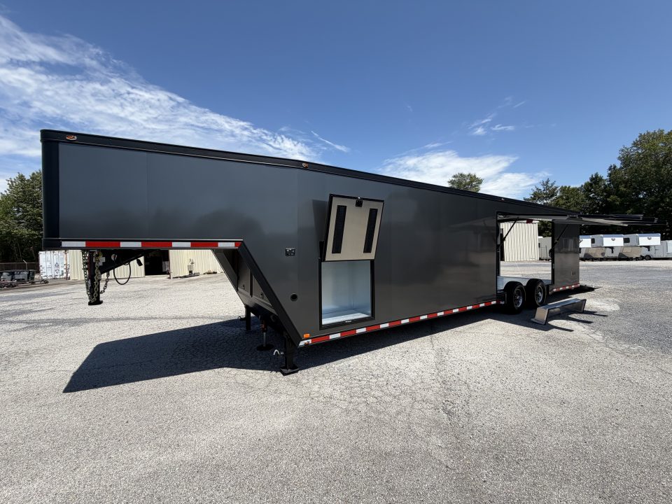 New 2027 8.5X40 inTech Gooseneck Race Trailer