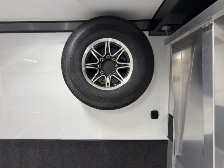 New 2027 8.5X40 inTech Gooseneck Race Trailer