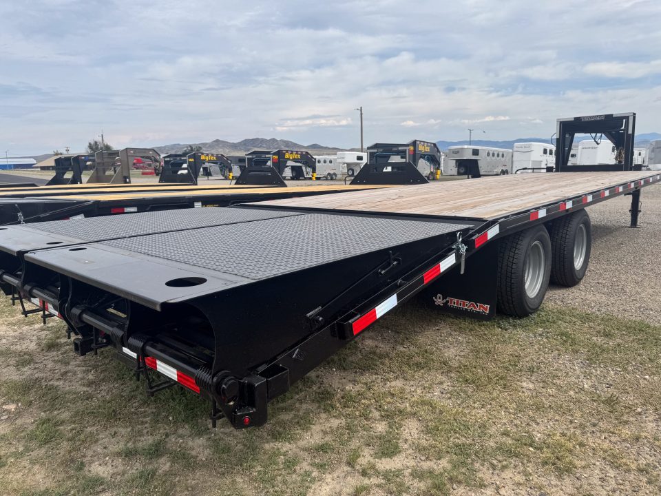 New 2026 Titan Trailer 30' WIDE GLIDE TANDEM DUAL Deckover Trailer