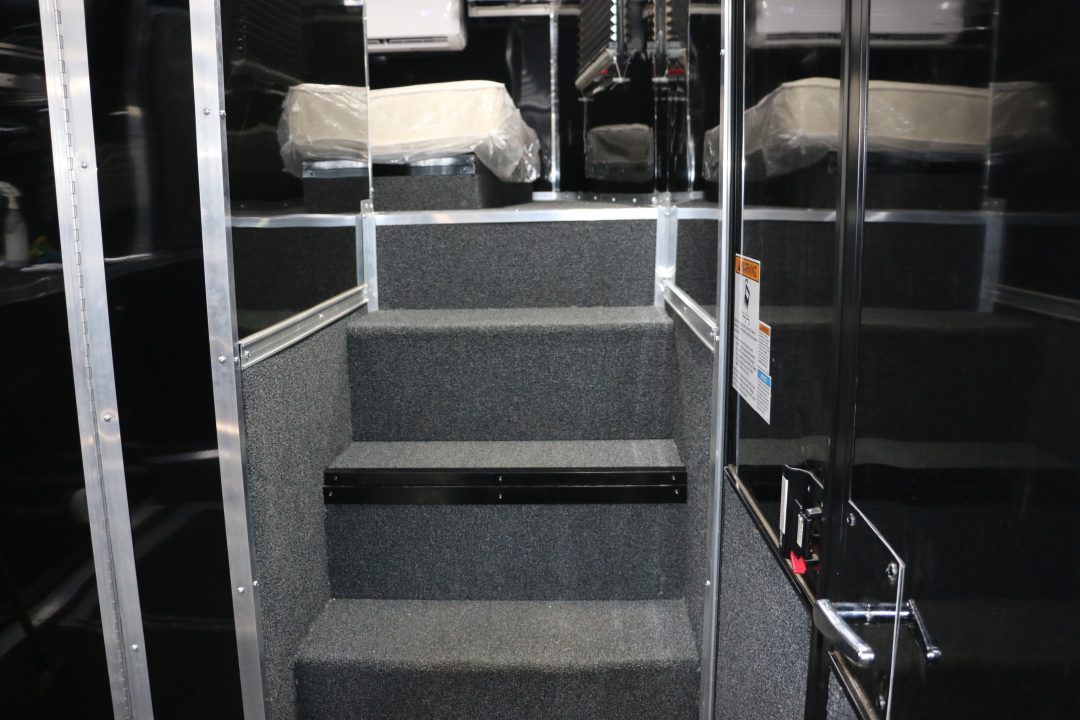 New 2026 Cargo Mate 8.5 X 44 ELIMINATOR SS RACE TRAILER W/ BATH, BED AND MUCH MORE