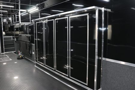 New 2026 Cargo Mate 8.5 X 44 ELIMINATOR SS RACE TRAILER W/ BATH, BED AND MUCH MORE