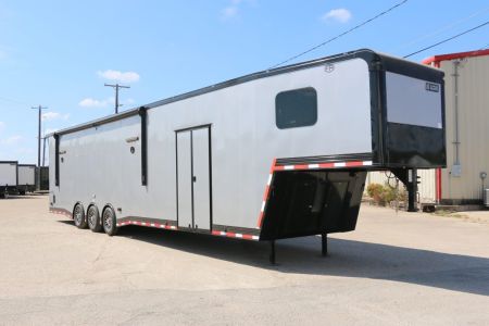 New 2026 Cargo Mate 8.5 X 44 ELIMINATOR SS RACE TRAILER W/ BATH, BED AND MUCH MORE
