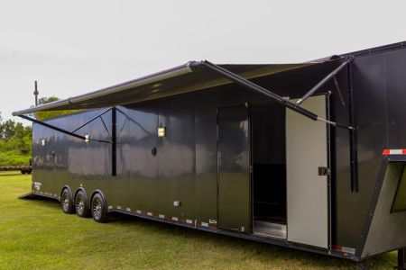 Used 2019 8.5X50 Vintage GOOSENECK RACE TRAILER