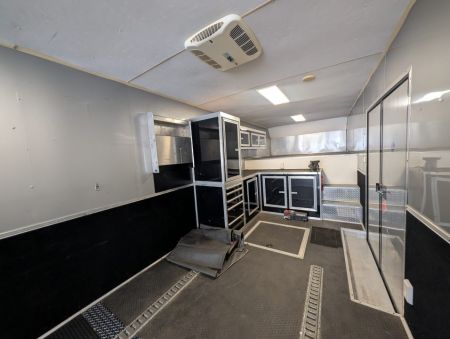 Used 2019 8.5X50 Vintage GOOSENECK RACE TRAILER