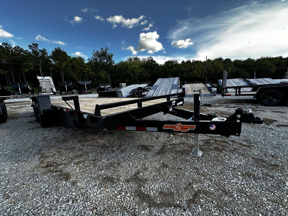 New 2026 Down 2 Earth Trailers DTE8220WCH5.2B Car Hauler