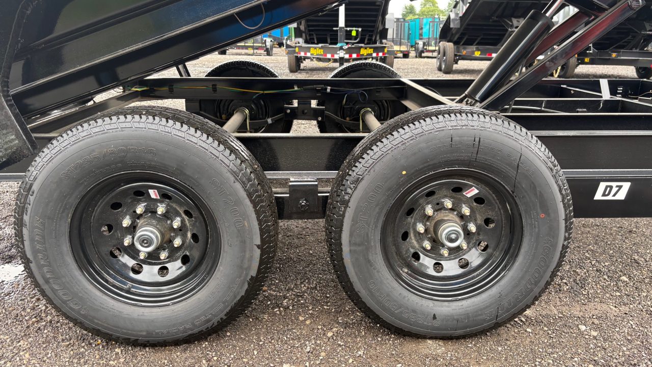 New 2025 PJ Trailers 7x14