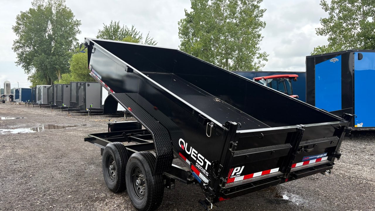 New 2025 PJ Trailers 7x14