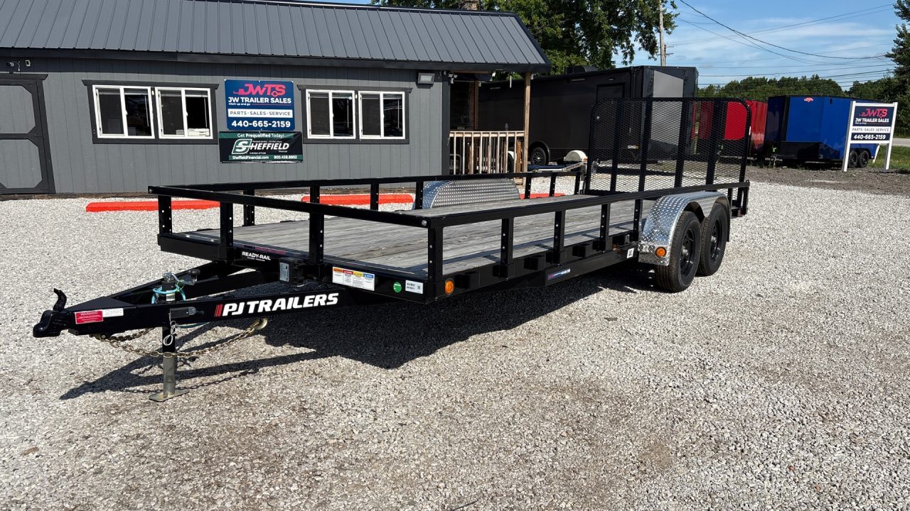 New 2025 PJ Trailers 83x20
