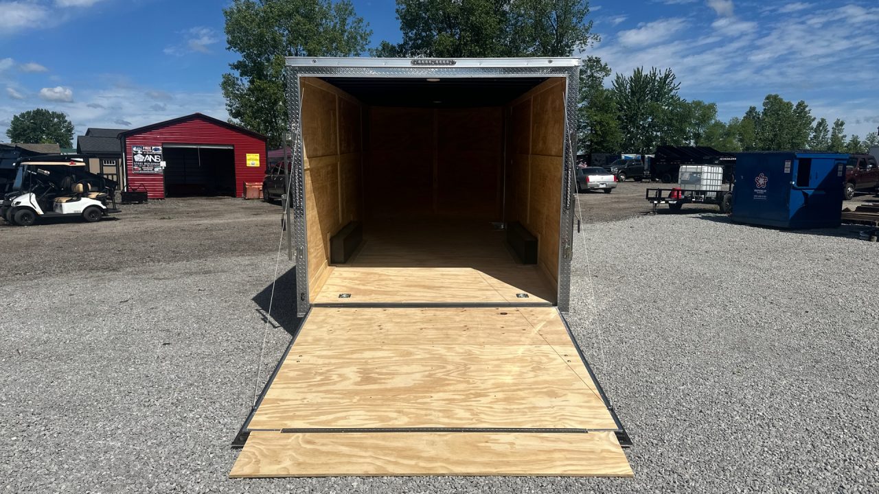 New 2026 Diamond Cargo 8.5x20 stock# 118286