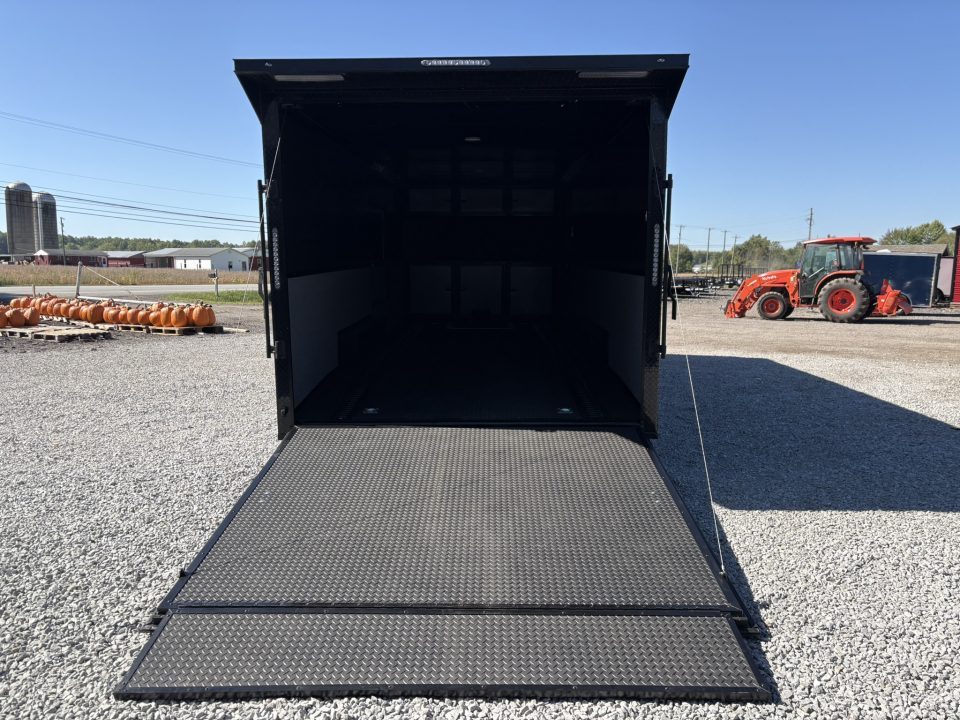 New 2026 Diamond Cargo 8.5x22