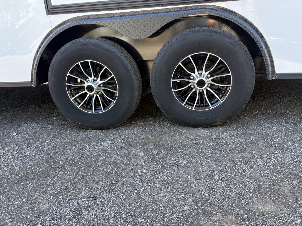 New 2026 Diamond Cargo 8.5x24 stock# 113231