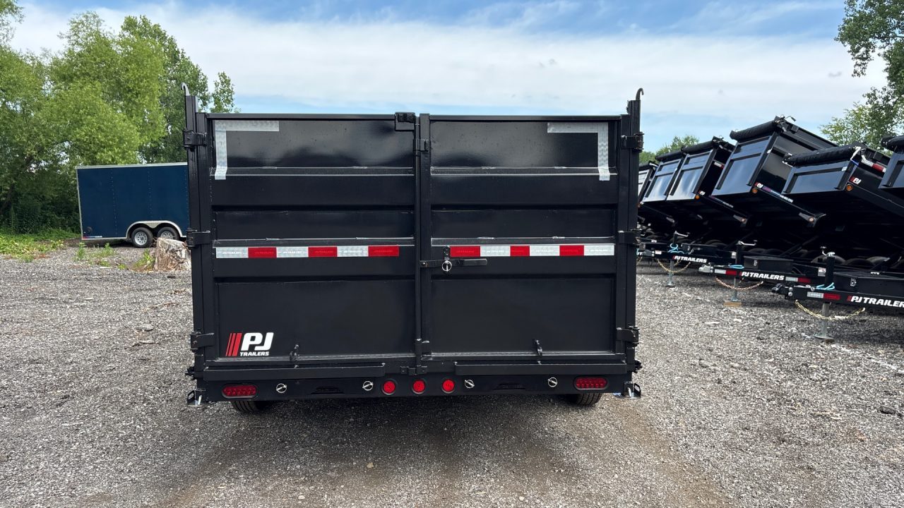 New 2026 PJ Trailers 83x16 DM