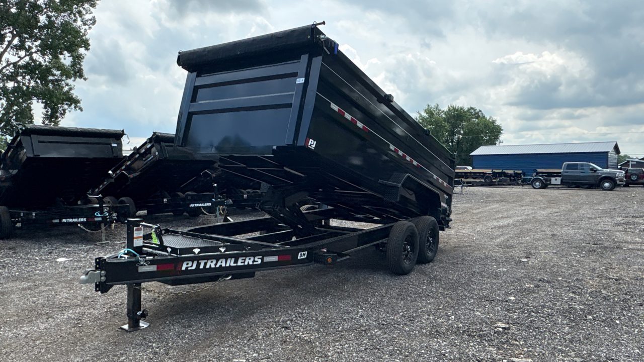 New 2026 PJ Trailers 83x16 DM