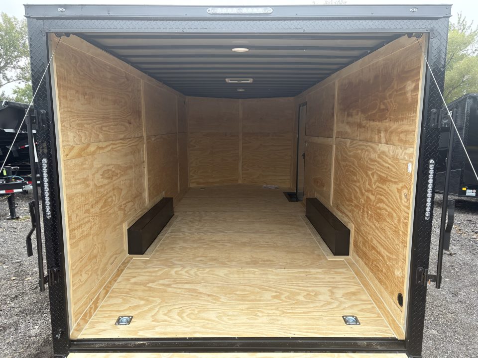 New 2027 Diamond Cargo 8.5x20