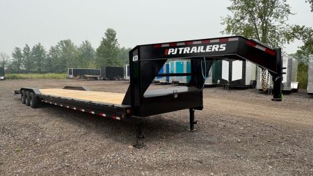 New 2027 PJ Trailers 8x40 Gooseneck Deckover stock# 074968