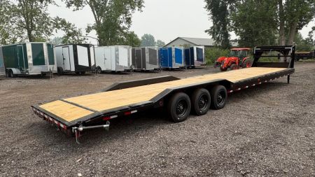 New 2027 PJ Trailers 8x40 Gooseneck Deckover stock# 074968