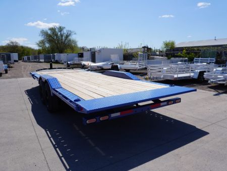 New 2026 Diamond C Trailers 22ft Tilt