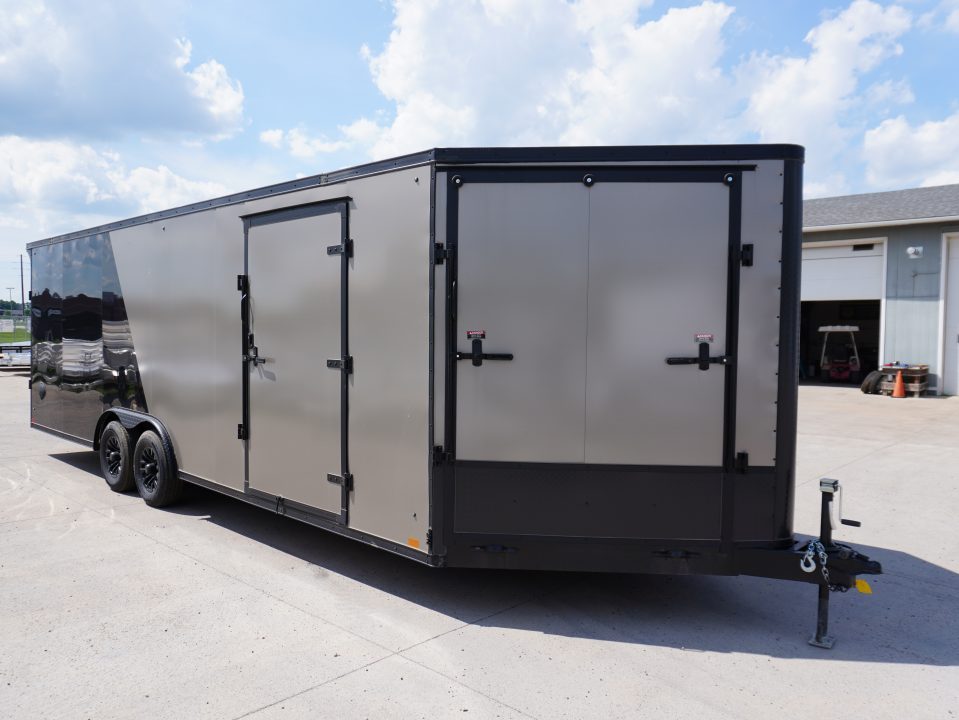 New 2026 Discovery Trailers 8.5X24+5'V Enclosed Car Hauler