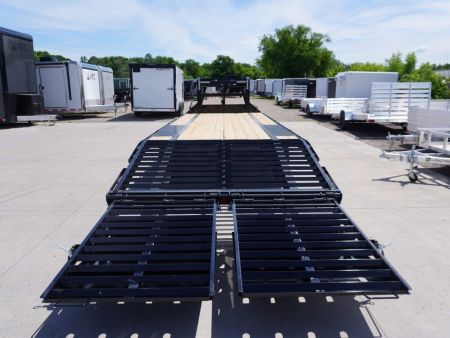 New 2027 PJ Trailers LQ 25ft Gooseneck Trailer