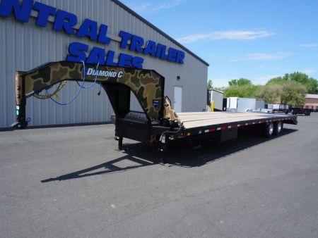 New 2026 Diamond C Trailers Fmax212 35' Gooseneck Deckover
