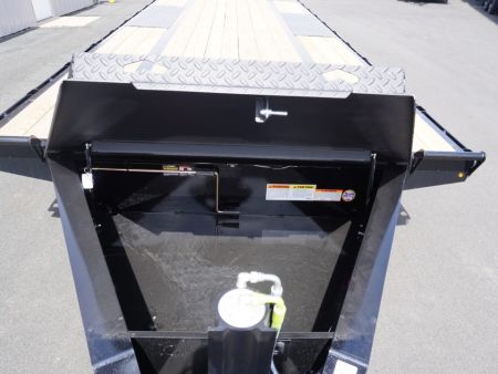 New 2026 Diamond C Trailers DET207 22ft Deckover Tilt Tilt Trailer