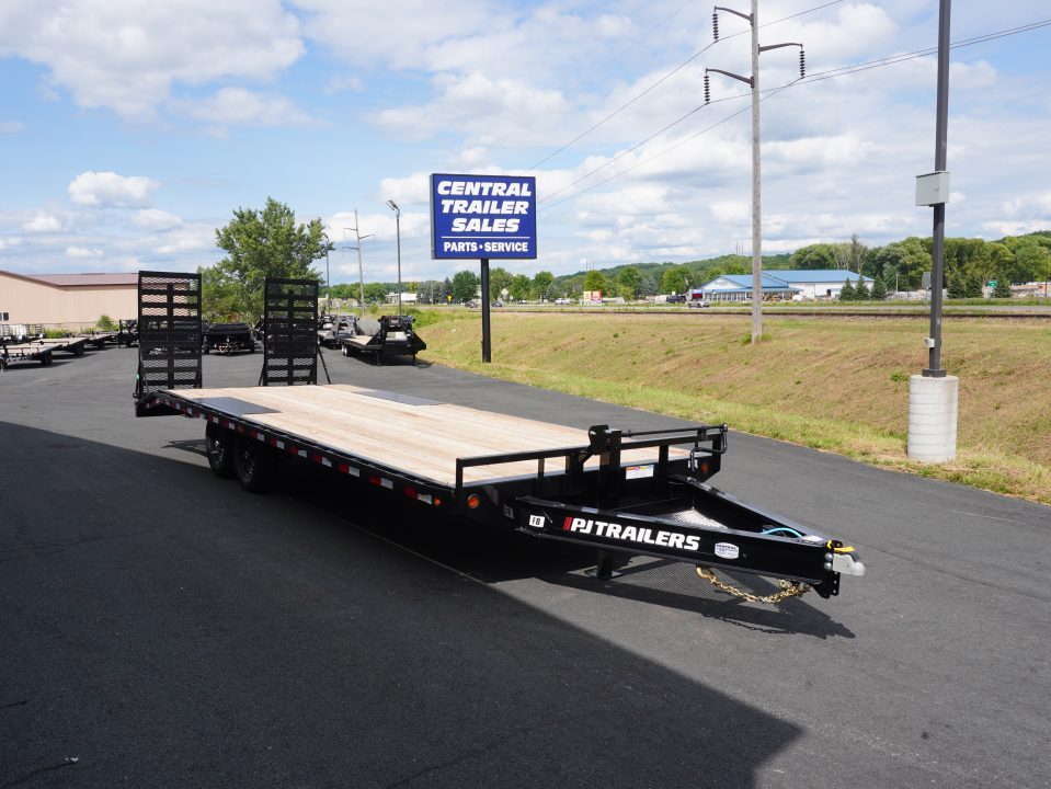 New 2027 PJ Trailers F8 24ft Equipment Trailer