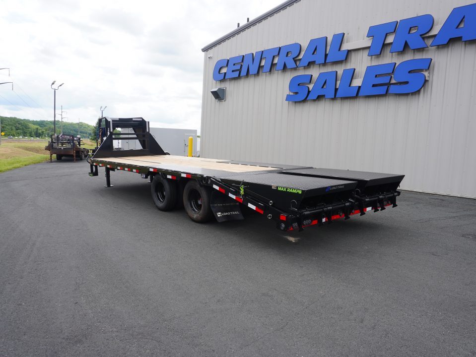 New 2027 Load Trail 25ft Gooseneck Deckover Trailer